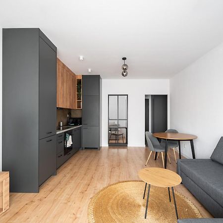 High Wilanow Modern Apartment Warsaw Exterior photo